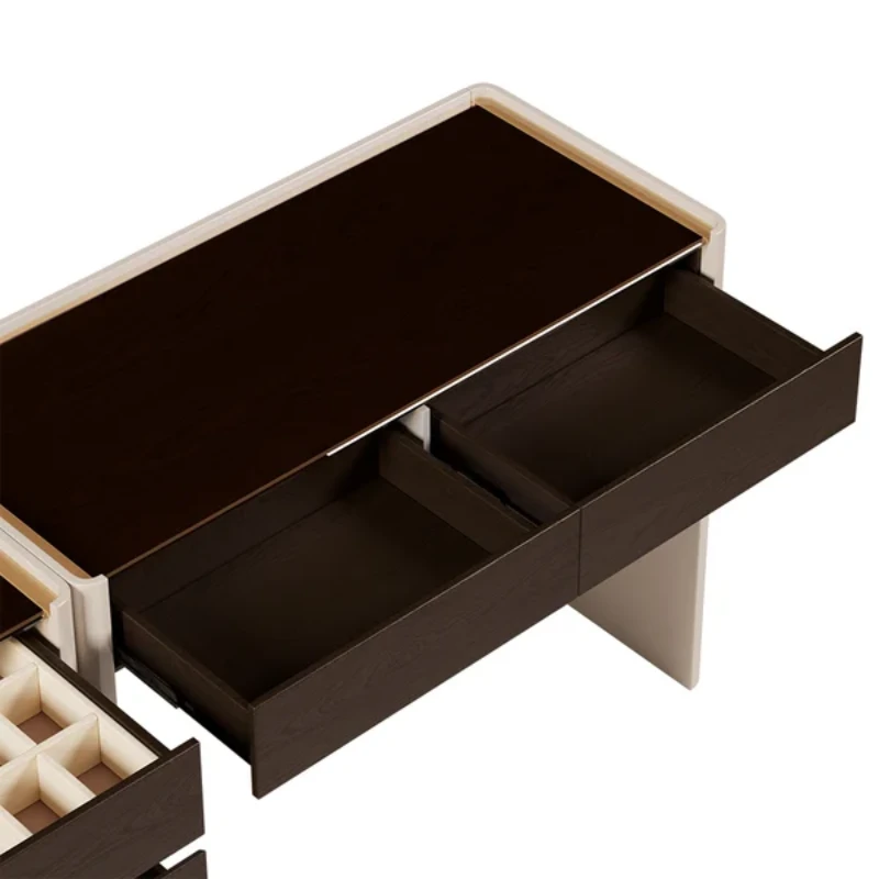 Picture of Dilma Dresser - 5 drawers