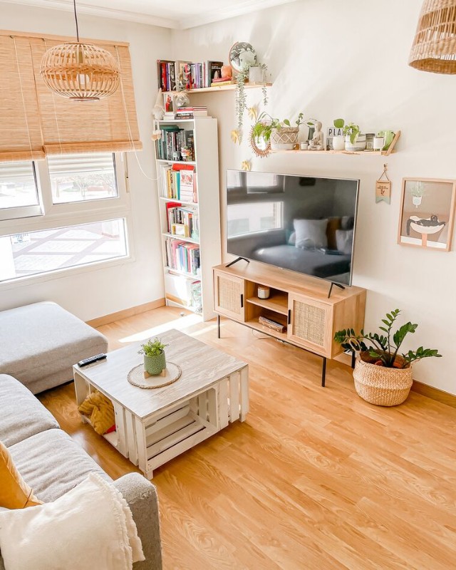 Picture of Boho Chic TV table
