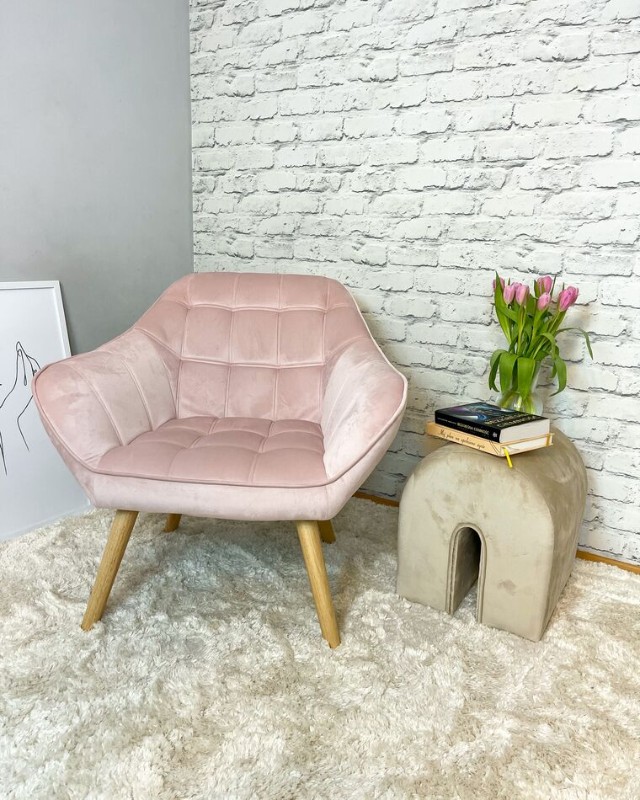 Picture of Melo Rounded Armchair – Soft Upholstery & Wooden Legs