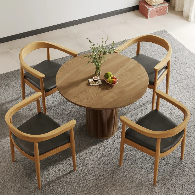 صورة ميرسو طاولة طعام دائرية – قاعدة مضلعة وسطح من الخشب الطبيعي