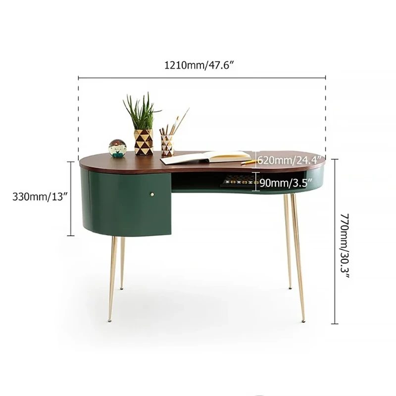 Soleil Curved Desk - Natural wood.